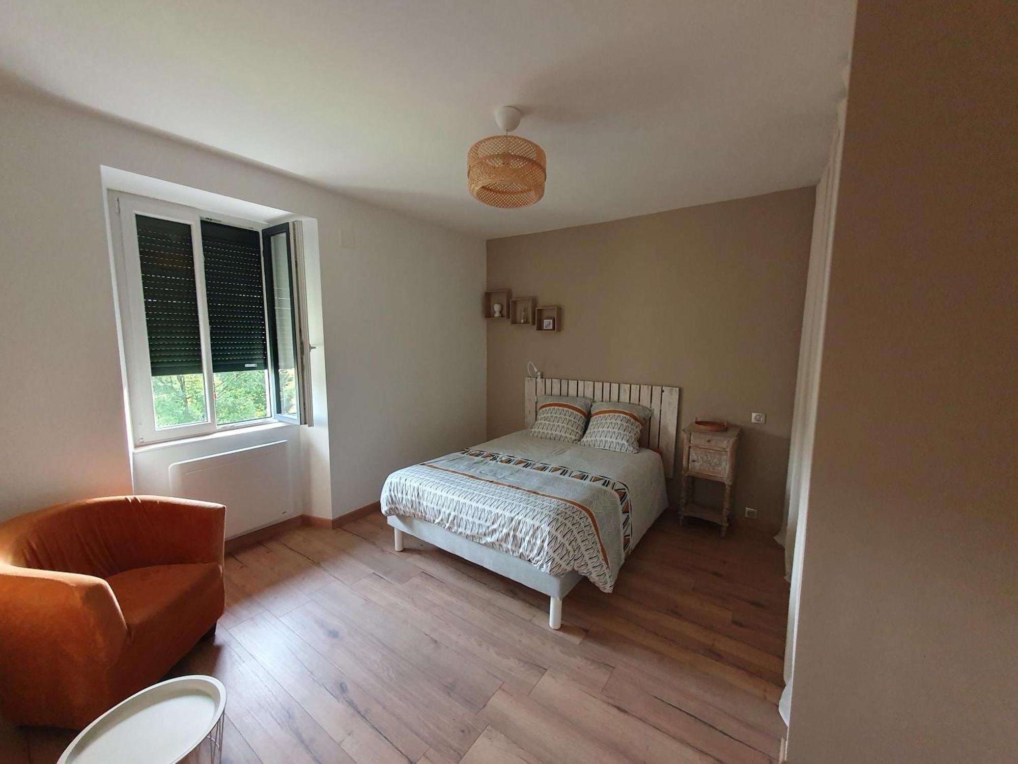 Maison Dans Ancien Corps De Ferme 4 A 6 Personnes Saint-Clement  Bagian luar foto